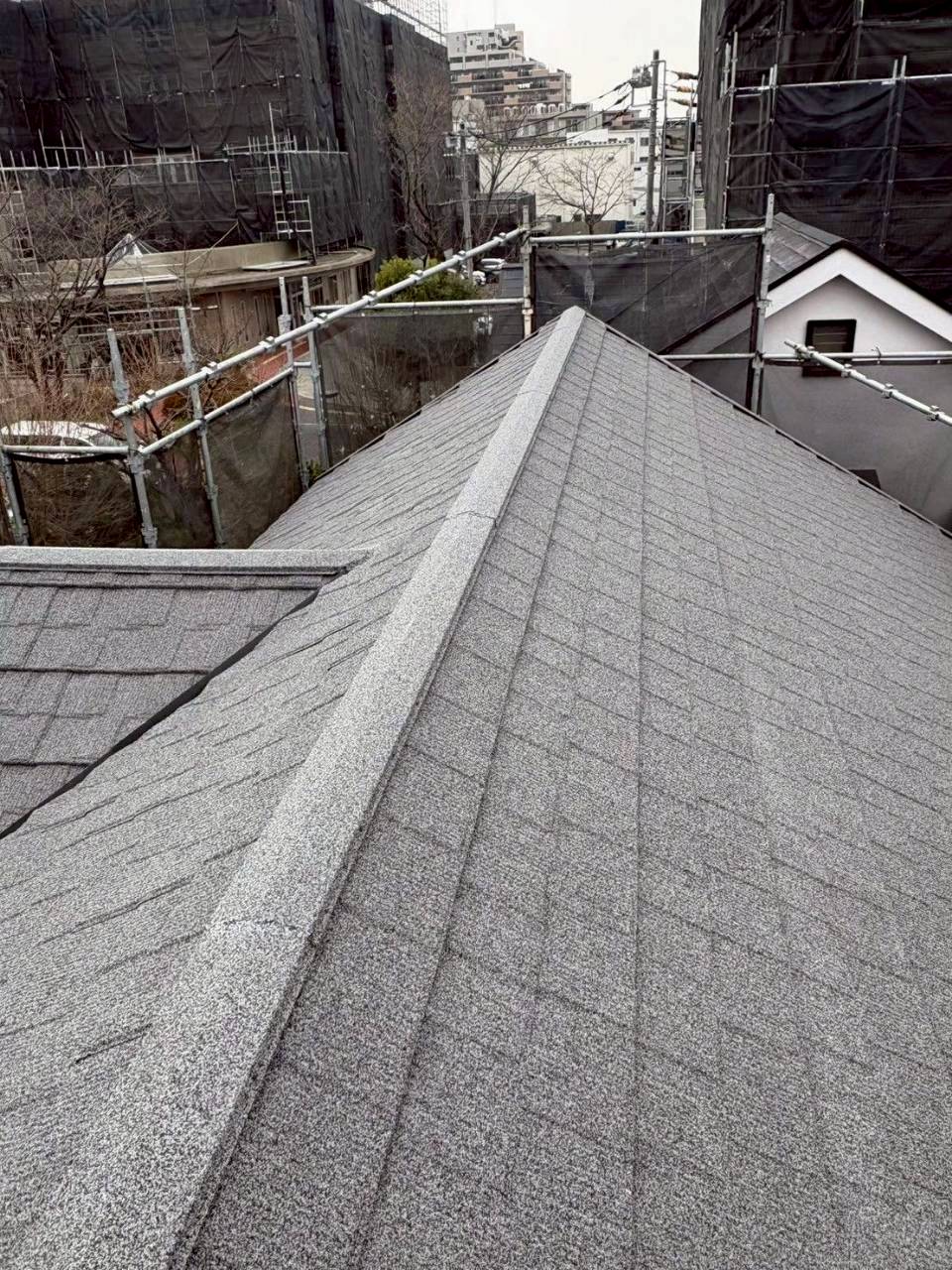埼玉県川越市にてカバー工法〈セネター・石粒付きガルバリウム鋼板の施工〉